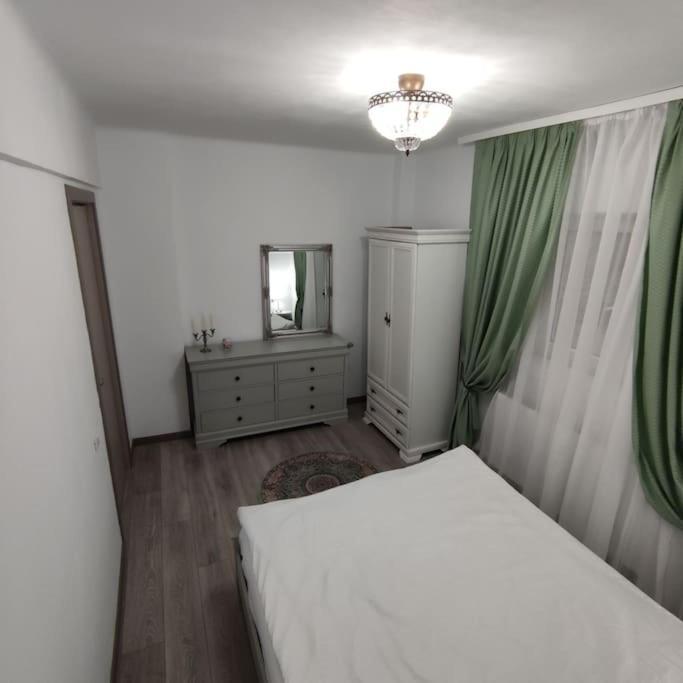Relax Downtown Suite Constanta Exterior photo